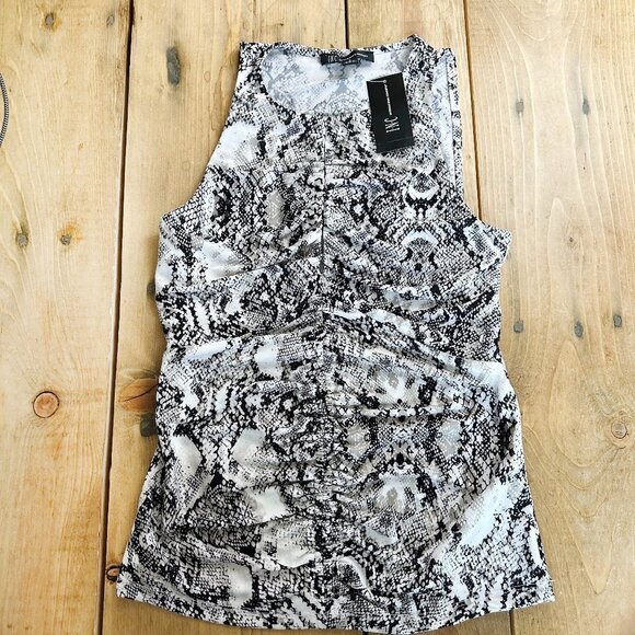 Inc International Concepts Snake‎ Print Athletic Top S NWT - Picture 1 of 6